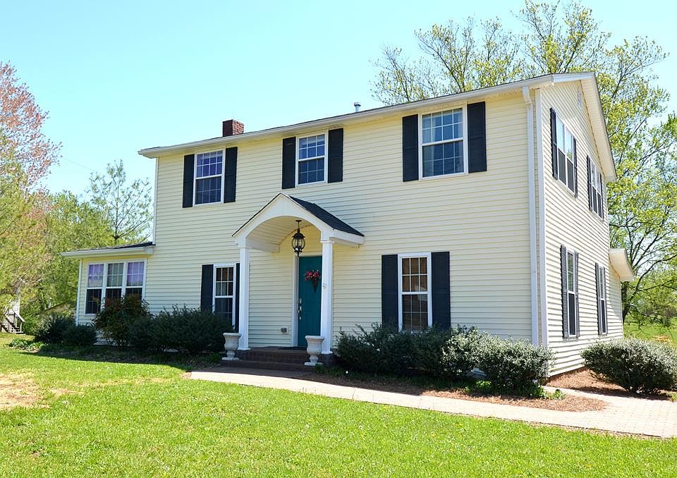 1st image of 702 Columbia Ave