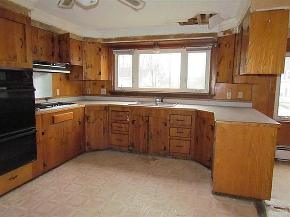 4th image of 78 Belmont Ave