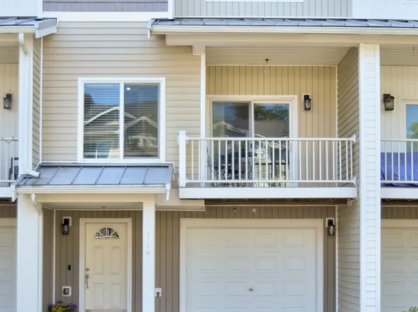 5323 Military Road E #D, Tacoma, WA 98446