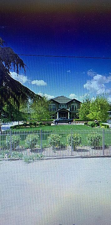 2nd image of 18945 Road 216