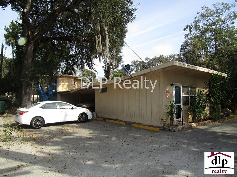 1st image of 430 8th St APT 1