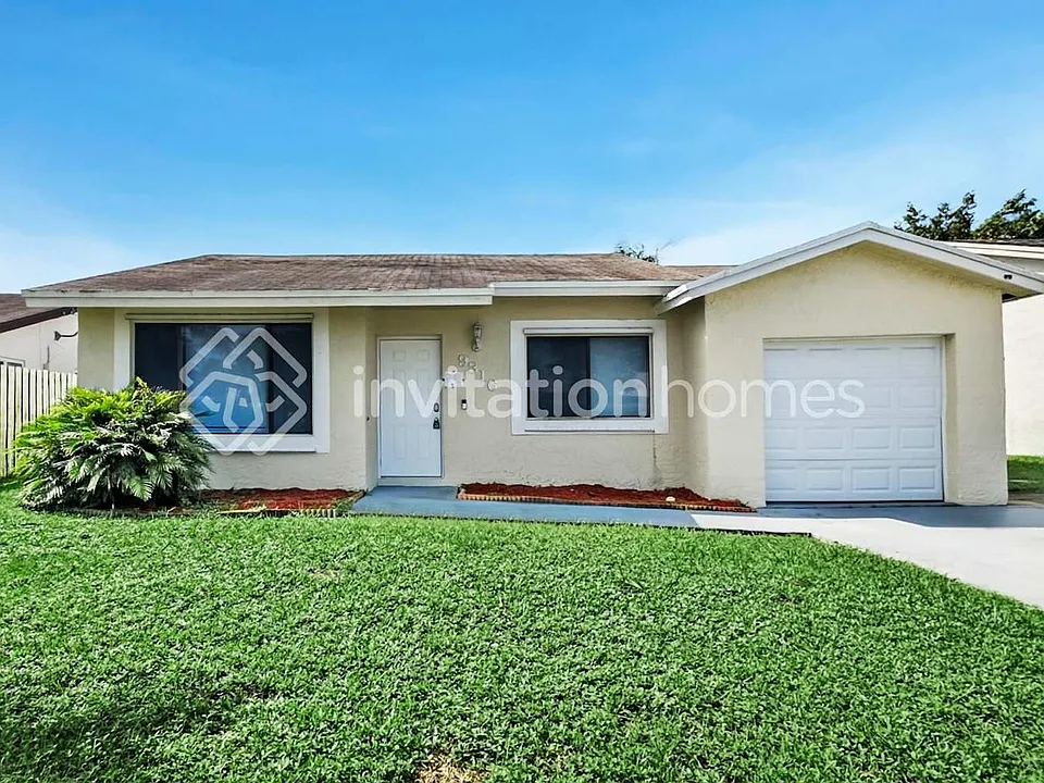 9316 NW 53rd St
