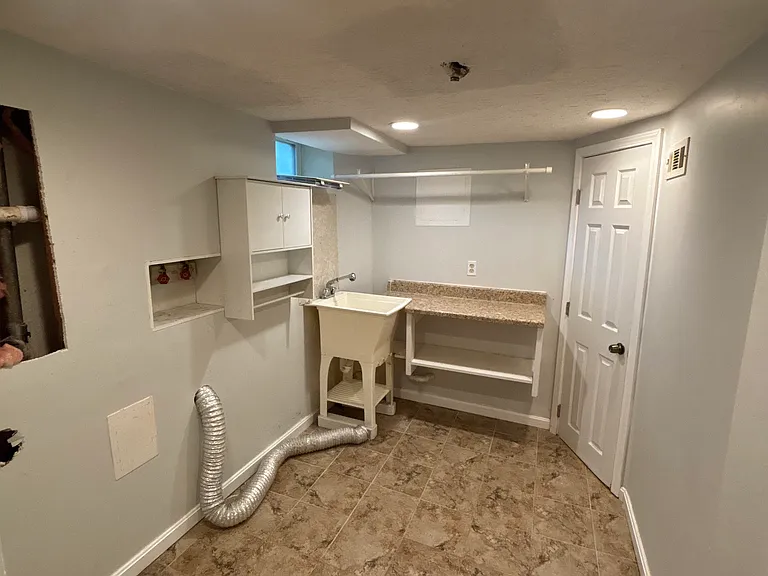 4402 Virginia Ave — Photo 11