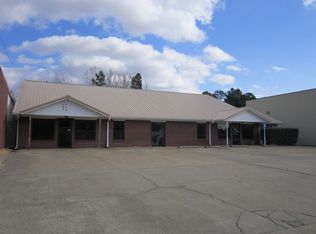 2202 N Broadway St, Poteau, OK 74953