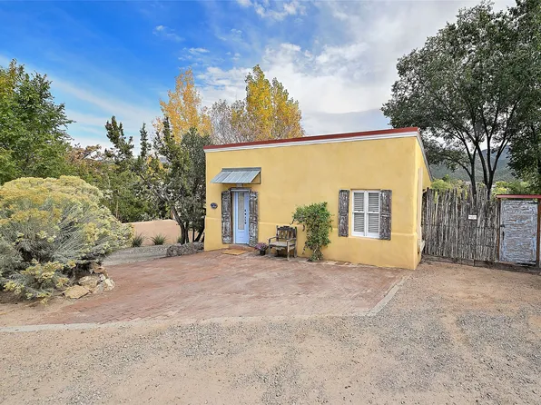 216 Gonzales Road, Santa Fe, NM 87501