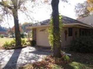 2001 Shady Grove Ln SW, Decatur, AL 35603