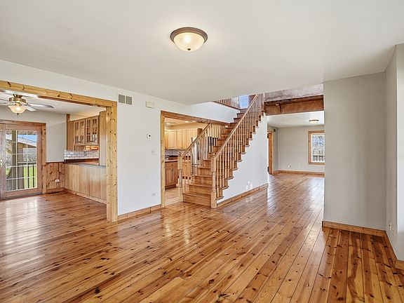 2nd image of 10954 E 9000n Rd