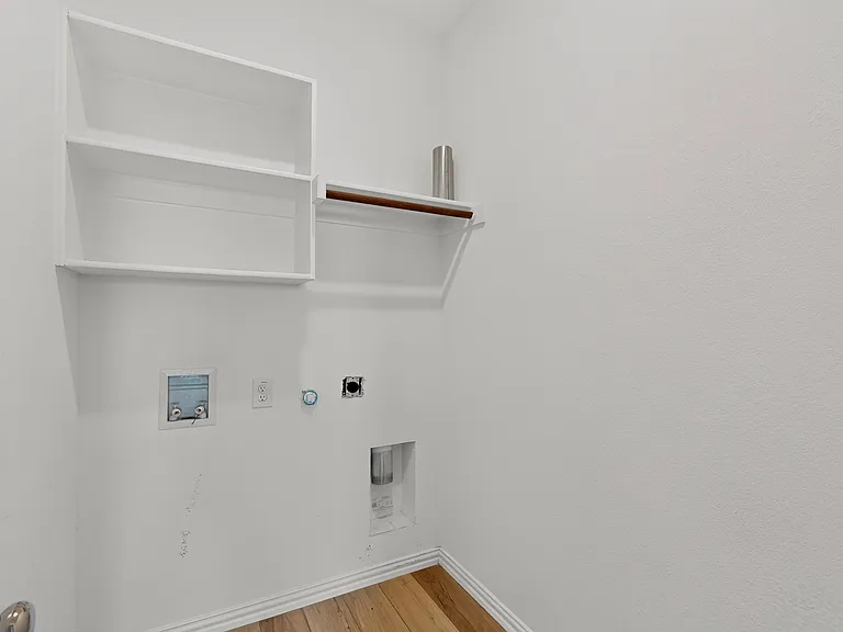 1129 Flameleaf Dr — Photo 14