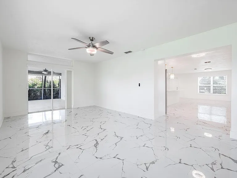 6031 Macbeth Ln — Photo 12