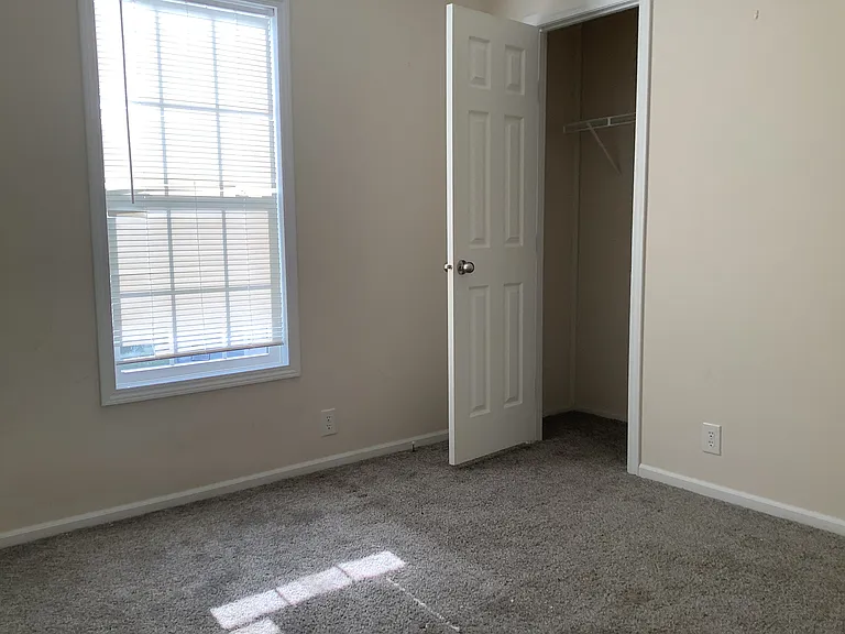 Carrington Pointe — Photo 21