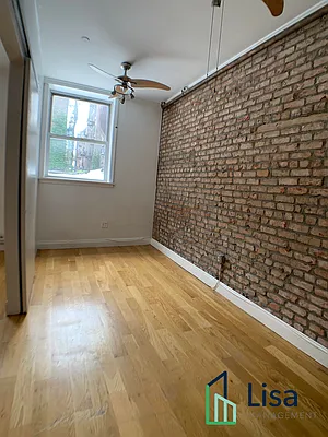 Rented by Lisa Management Inc | media 25