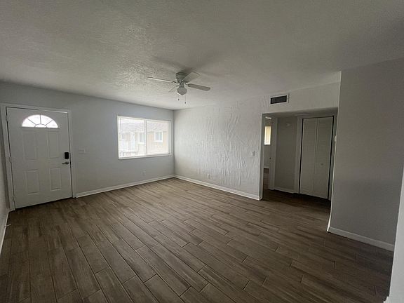 4th image of 2290 S Palmetto Ave #H3