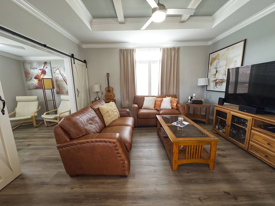 1st image of 2428 Kimball Ave