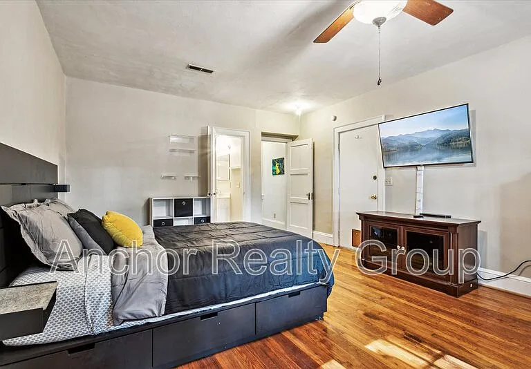 1839 Edgewood Ave — Photo 29