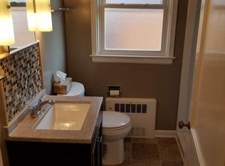 712 N Gardiner Ave APT 2N, Rockford, IL 61107