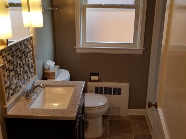 712 N Gardiner Ave APT 2N