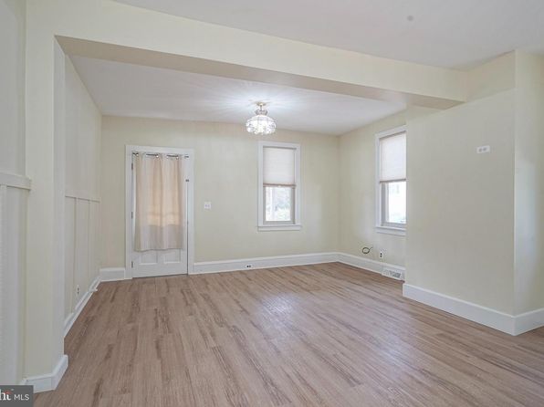 19 E Millbrooke Ave #19