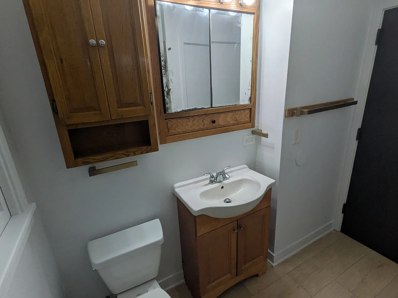3 bed, 1.0 bath, 1175 sqft, $1,575 — Photo 4