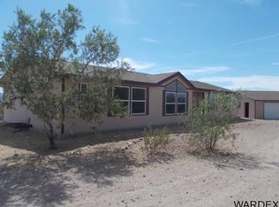 2661 S Apache Rd, Golden Valley, AZ 86413