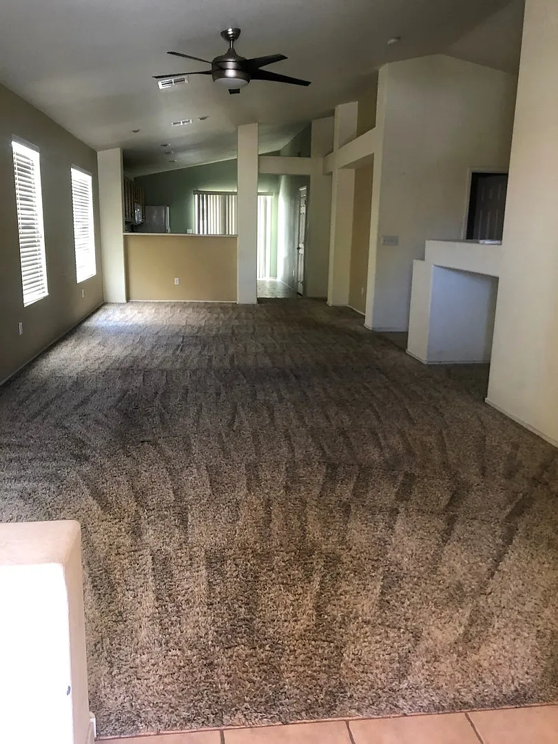 Single Story, 3 Bedroom 2 Bath Home. Vaulted Ceilings, — Photo 4