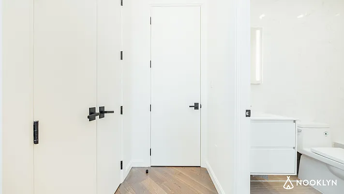 Rented by Nooklyn NYC LLC | media 42