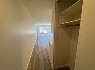 1120 Douglas Ave APT 11, Burlingame, CA