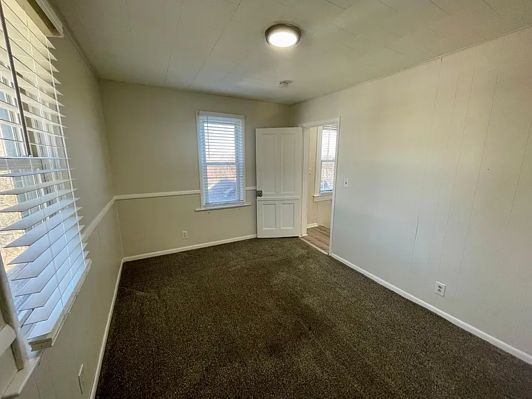 1867 Manchester Rd #2 — Photo 10
