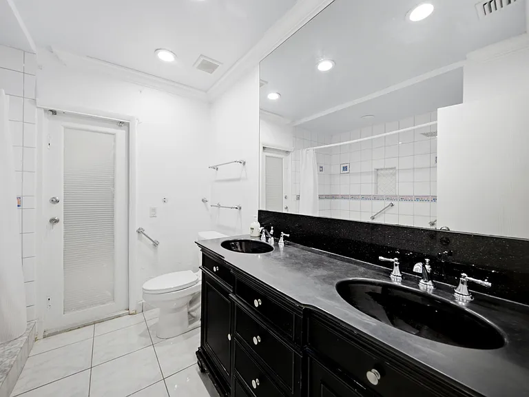 4020 NW 101st Dr — Photo 30