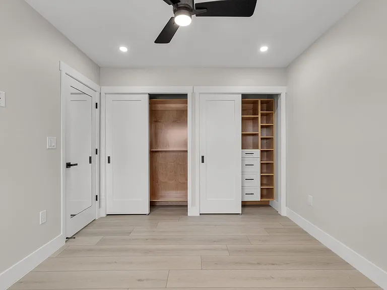 294 Saint Thomas Ave — Photo 35