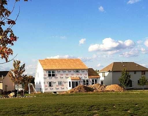 2nd image of 556 Marblewood Ln