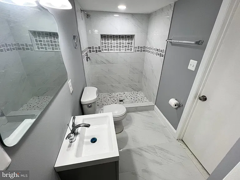 3119 Harview Ave — Photo 49