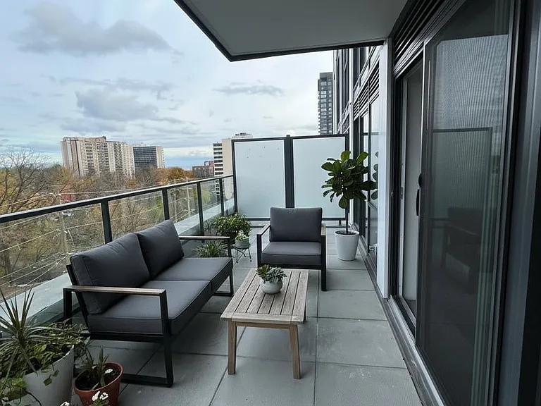2088 James St #504 — Photo 12
