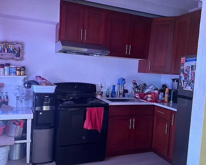 1440 Dubert Ln #4 — Photo 1
