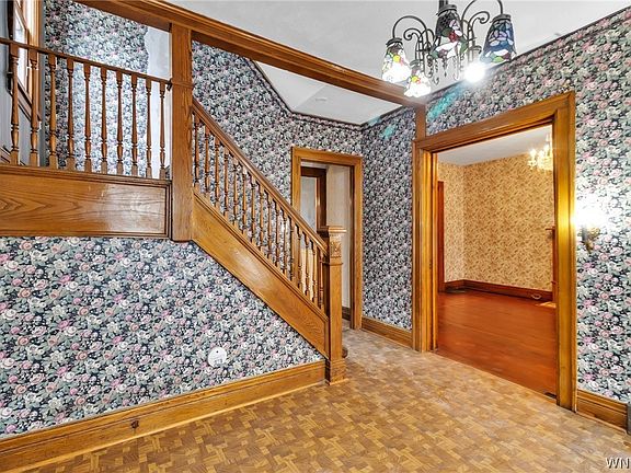 4th image of 177 Riverside Ave