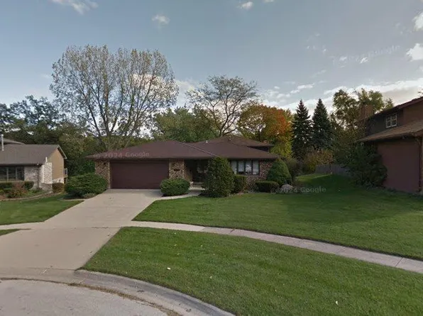 422 Hillview Ct, Lemont, IL 60439