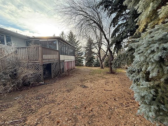 4th image of 841 Granite Ave