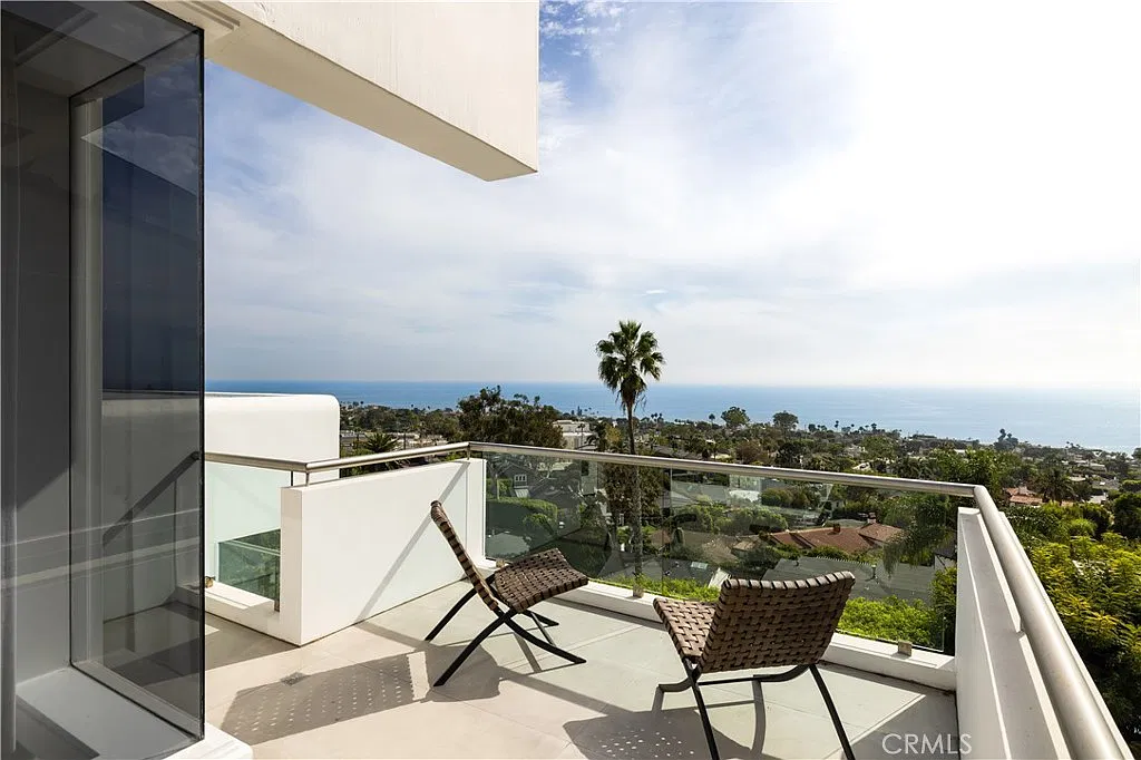 4 bed, 4.0 bath, 3346 sqft, $17,995 — Photo 1
