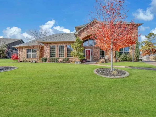 6020 NW Williams Ave, Lawton, OK 73505