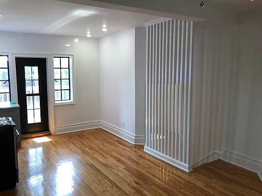 Rented by Walker Whiteside Pettibone, LREB | media 21