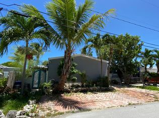 25073 Center St, Summerland Key, FL 33042