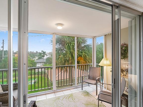 3rd image of 2809 Florida Boulevard #306