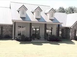 1157 Leesburg Rd, Pelahatchie, MS 39145