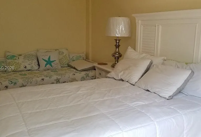 1801 S Treasure Dr #302 — Photo 25