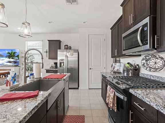 4th image of 17347 W RED FOX Road