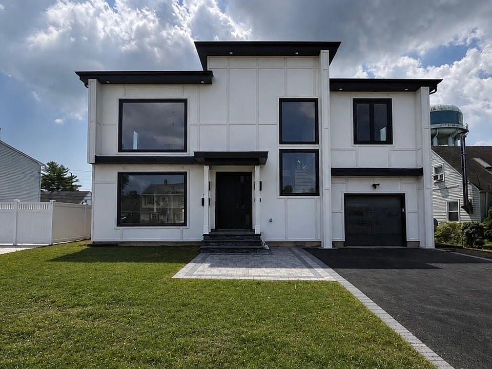 1st image of 60 Periwinkle Road
