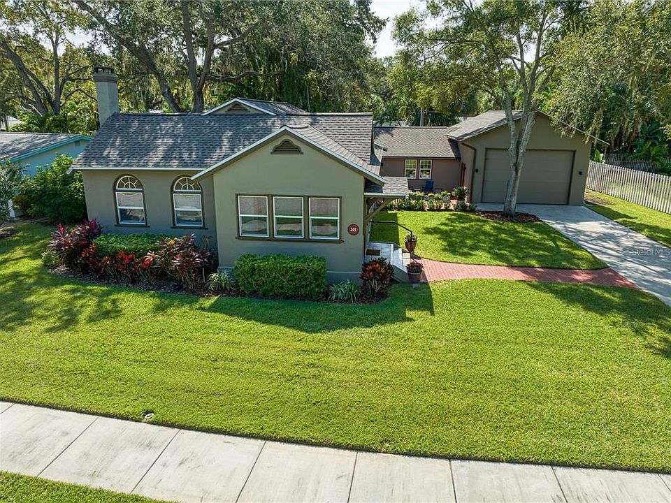 1st image of 241 Garden Cir N