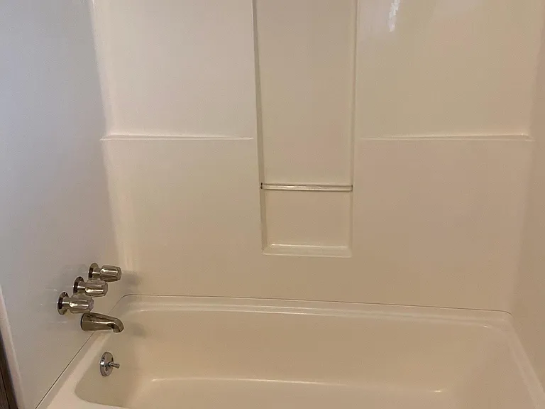 31 Taft Pl — Photo 13