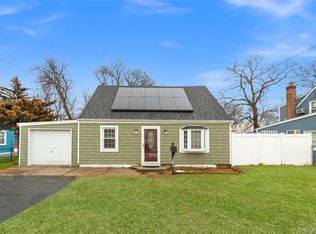 181 S Alleghany Avenue, Lindenhurst, NY