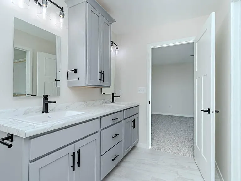 3504 Green Pastures Ln — Photo 35