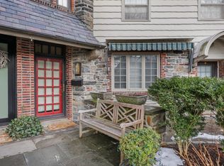 8 Merestone Ter, Bronxville, NY 10708